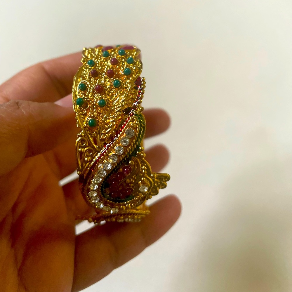 Gold color bangles